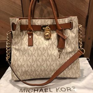 Michael Kors Hamilton